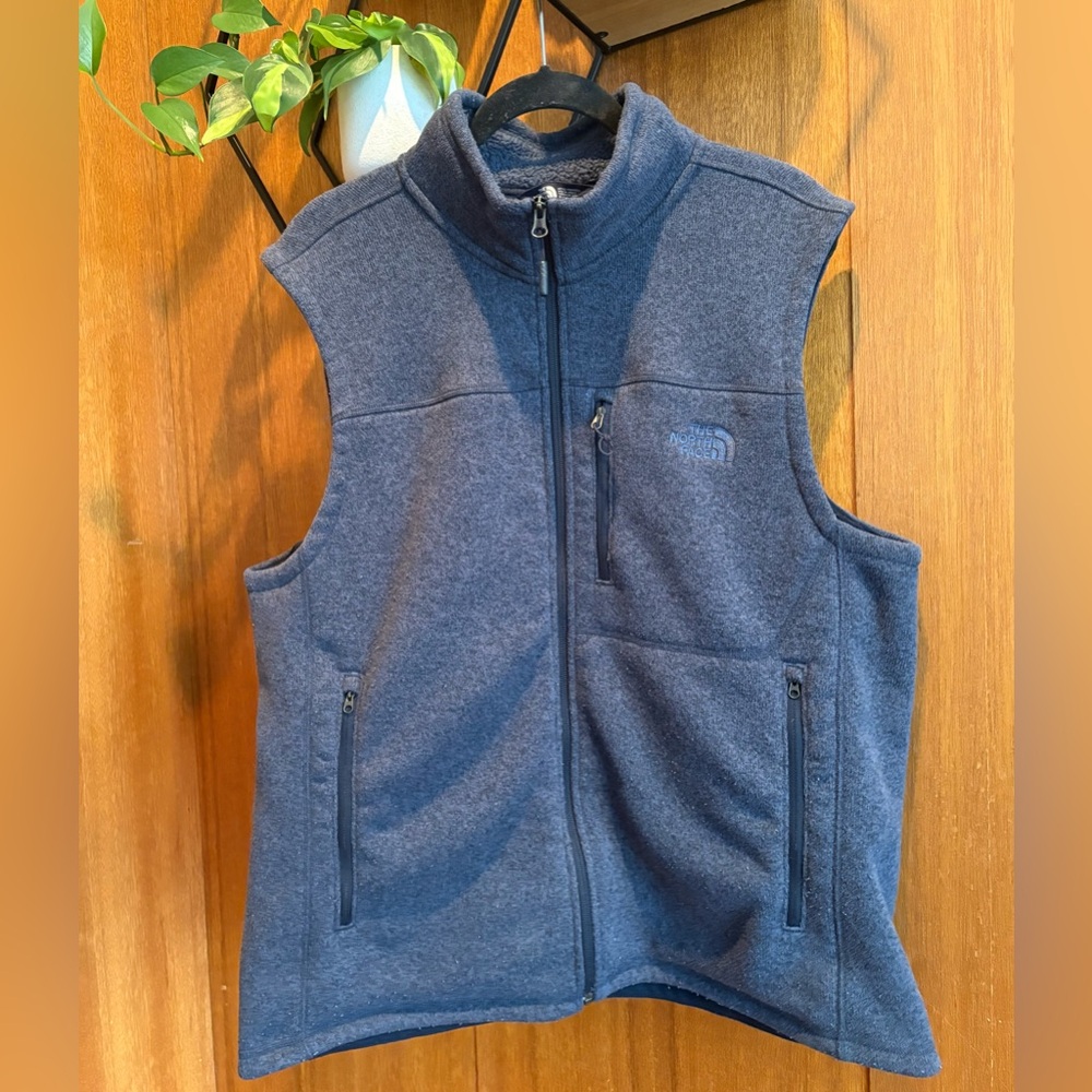 The North Face Men’s Vest XL Fleece Zip Up Navy Blue